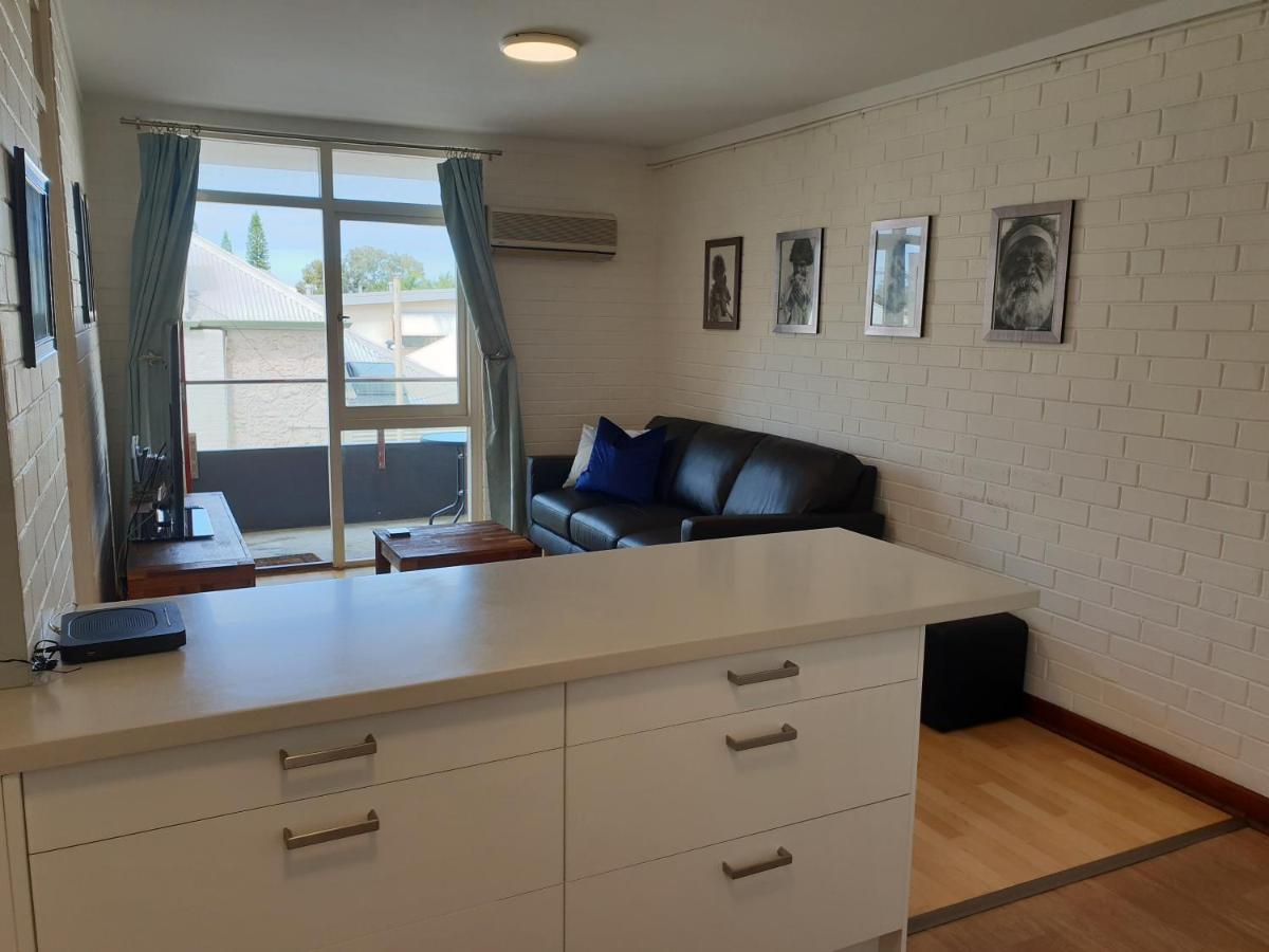 Cappuccino Delight - 1 bedroom central Fremantle apartment Buitenkant foto